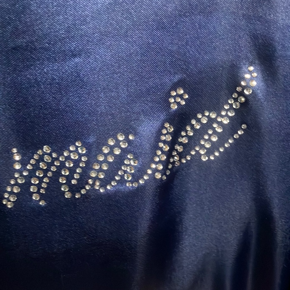 Bridesmaid Robe with Rhinestone Detail - Picture 6 of 7